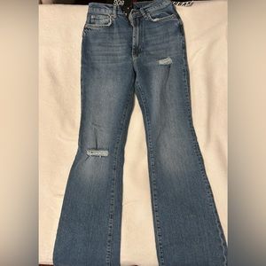 URBAN OUTFITTERS medium wash flare denim jeans